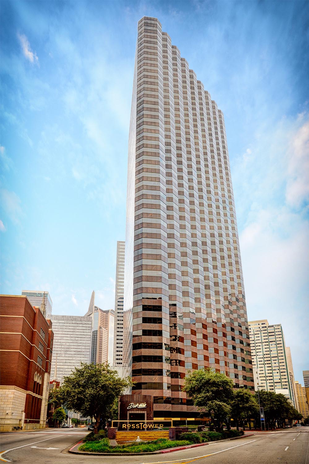 RossTower-MainBuilding-2022