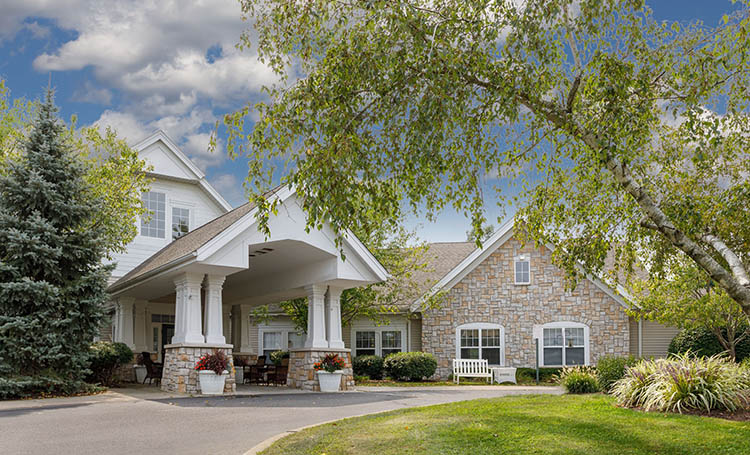 Brookdale-Buckingham-750x456