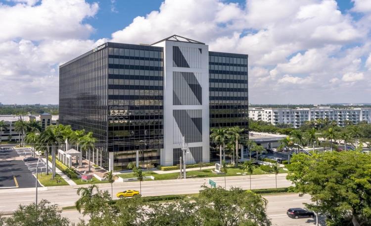 Bayview Corporate Tower