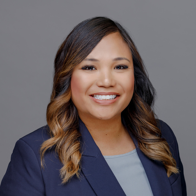 Nikka Cabello Bakersfield Brokerage Specialist