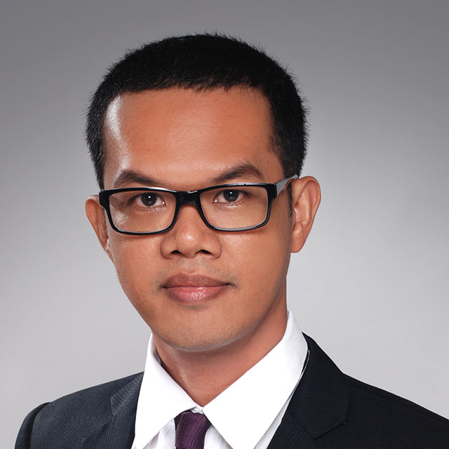 Roland-Alcarde_Headshot_SG
