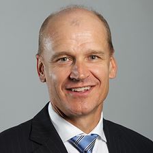 Tim-Molchanoff_Headshot_Aus