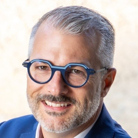 Tony Ligonto Desing + Build