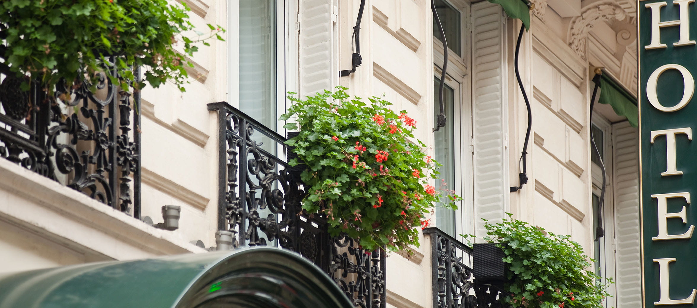 Blog Post Hospitality; hotel, facade, green, stone, plants