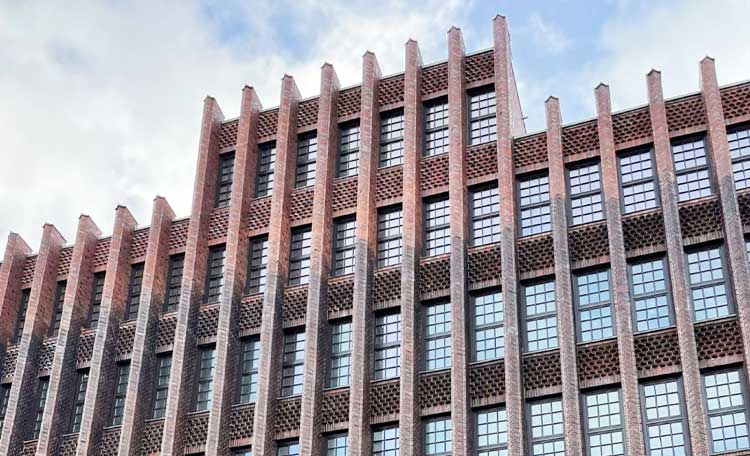 Deal Hamburg Geesthof Cushman & Wakefield