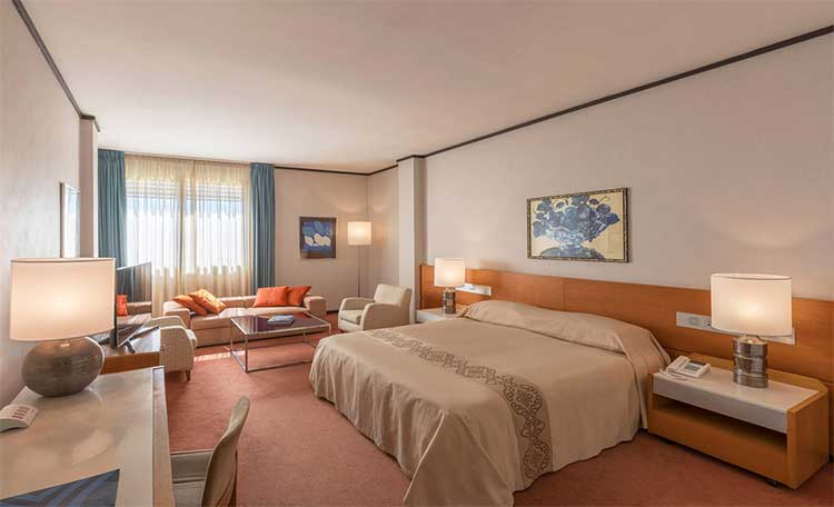 750x456 hotel President  Lecce