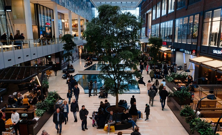 retail, investment, capital markets