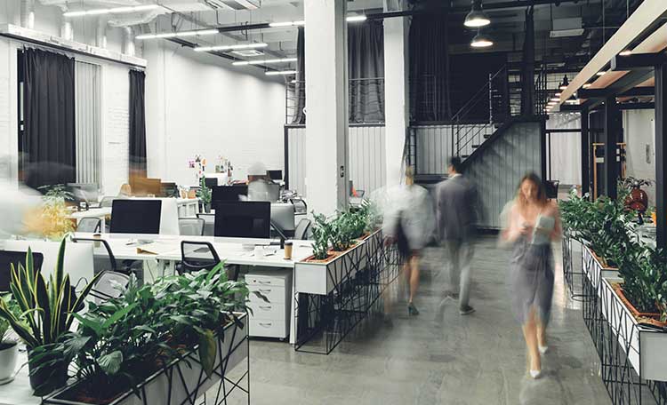 Do you want to know with which strategy companies like yours have returned to the office?