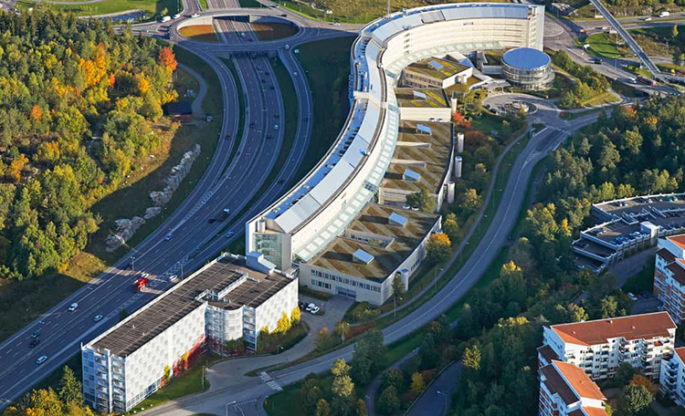 Region Stockholm hyr lokaler i Ursvik Entré för ambulanssjukvården