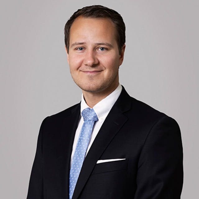 Jakob Streijffert Headshot Portrait