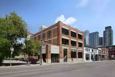 Calgary - Retail