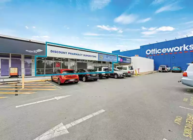 208sqm* of Retail Adjoining Officeworks