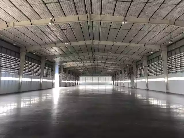Warehouse for sale and lease 2,800 - 4,000 sq.m in Bang Pa-in Industrial Estate near Bangkok
