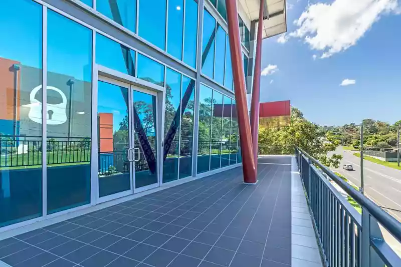 2/61 Metroplex Avenue
