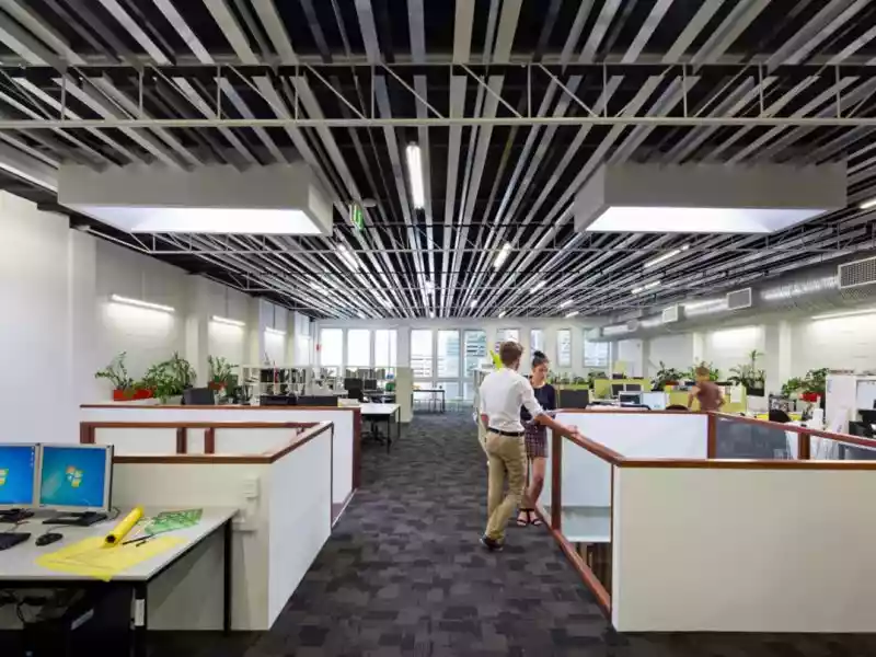 Office/Showroom Space around the corner from The James Street Precinct!