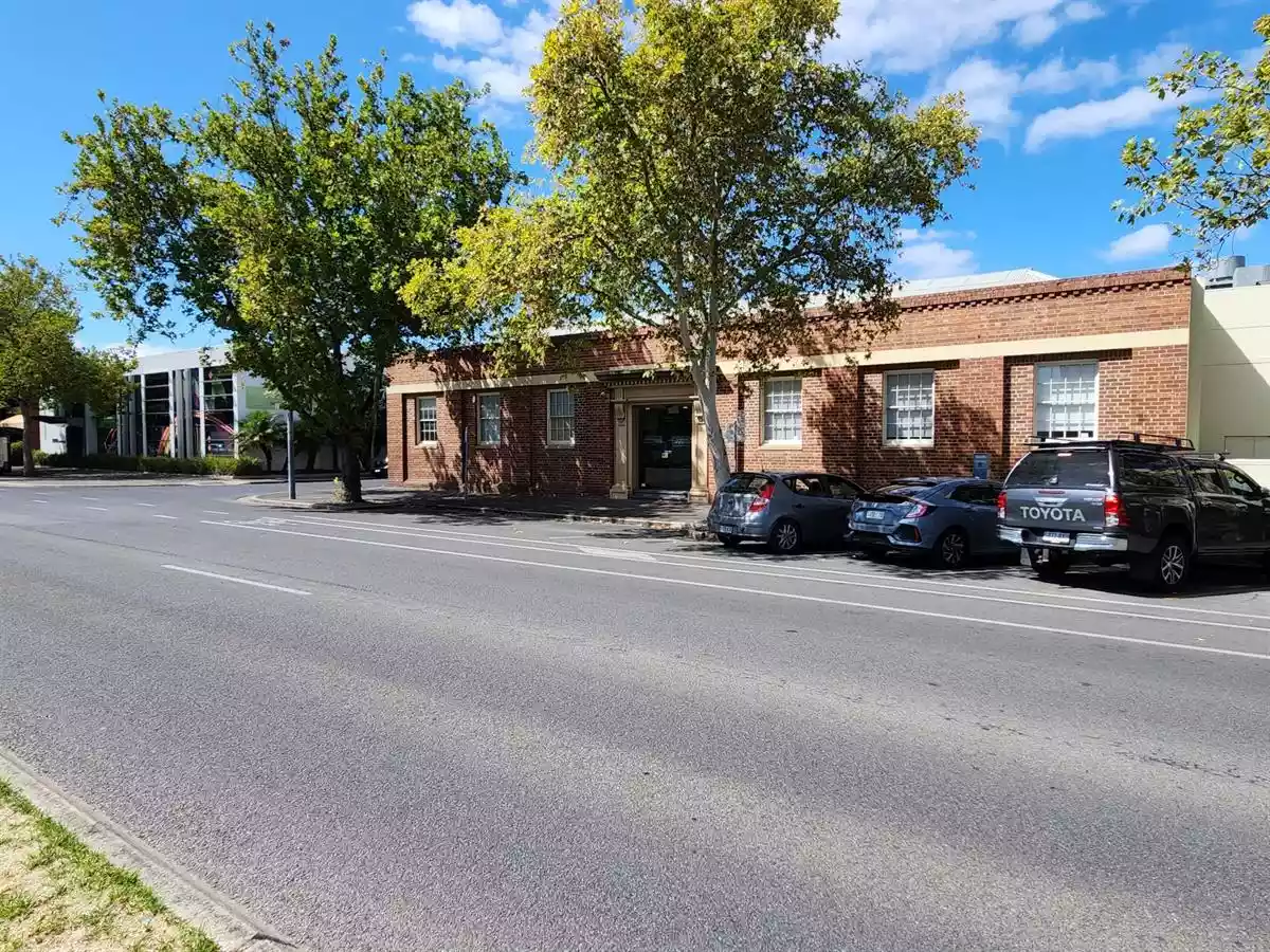 161 Wakefield Street