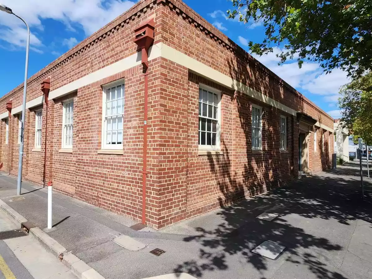 161 Wakefield Street