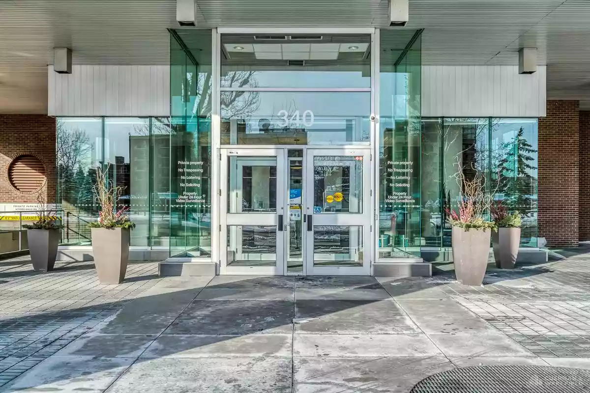 Calgary - Office