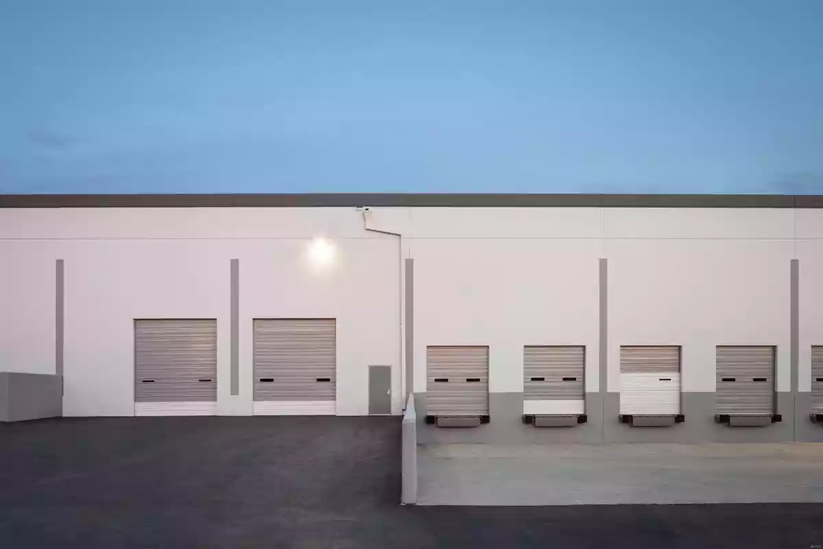 Vista - Warehouse/Distribution