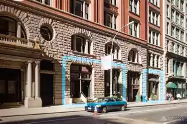 New York - Retail