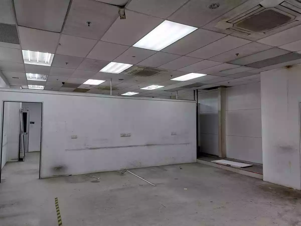 4-Storey Detached Factory Located Near Amenities & MRT station