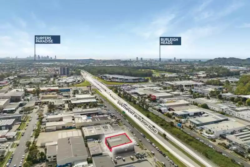 Units 2 & 3/19 Central Drive