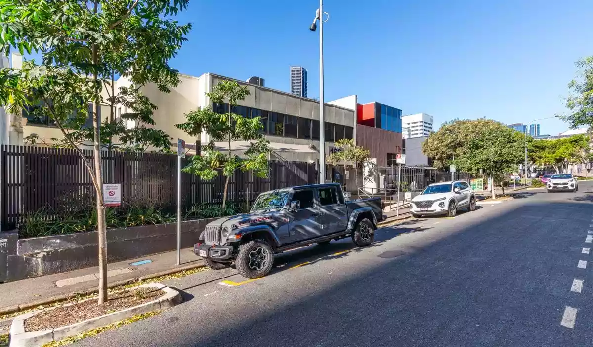 156-162 Alfred Street