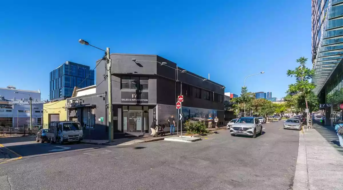 156-162 Alfred Street