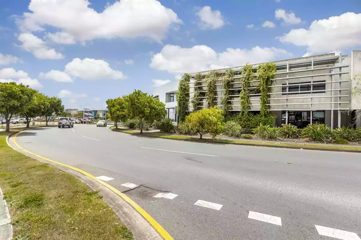 3/333 Queensport Road