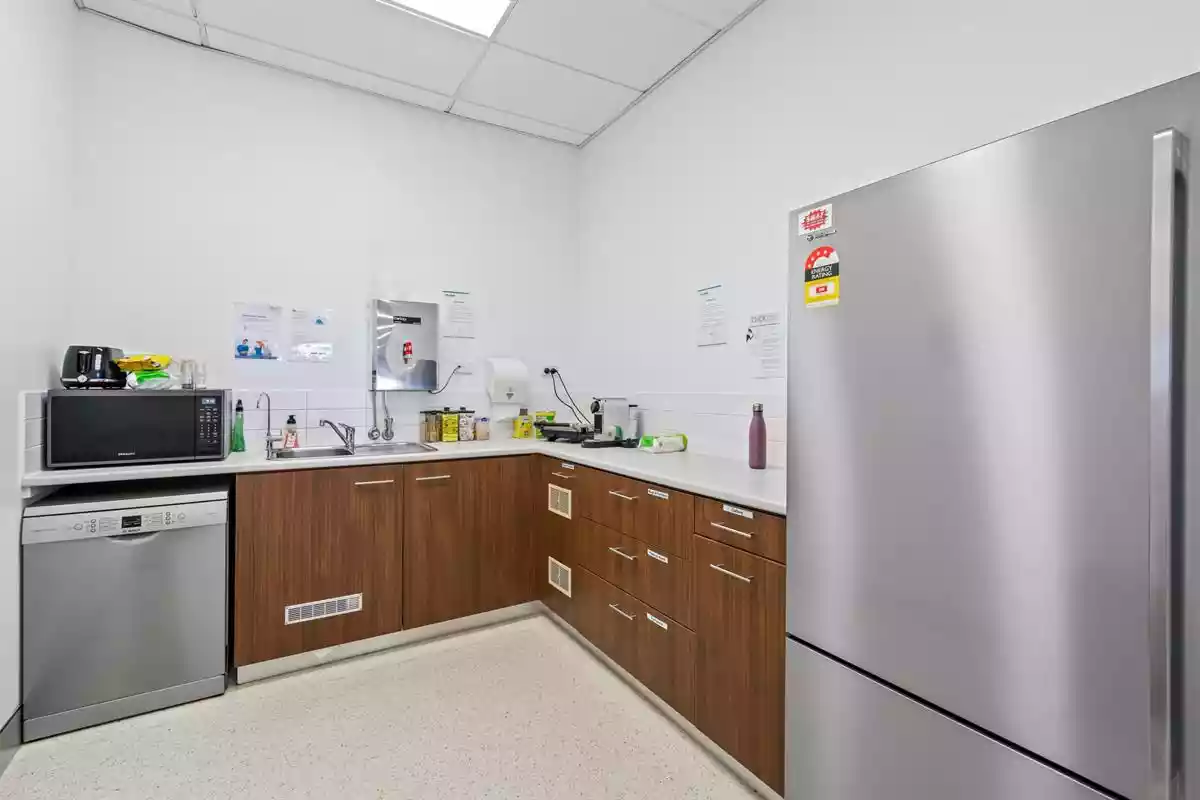 3/333 Queensport Road