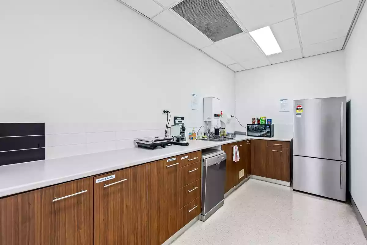 3/333 Queensport Road