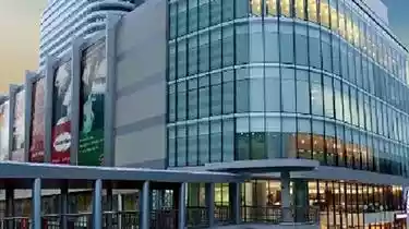 Ploenchit Center