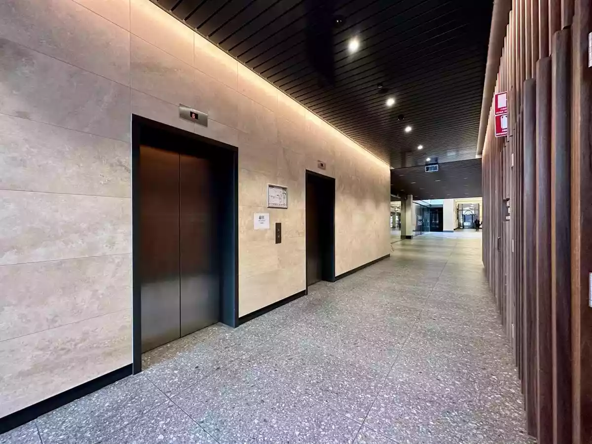 27 Currie Street