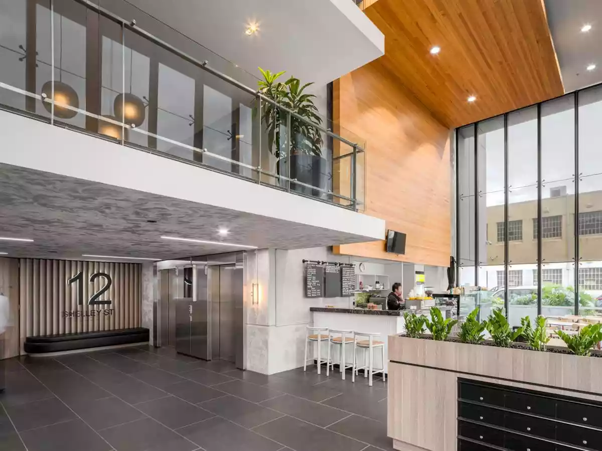 12 Shelley St