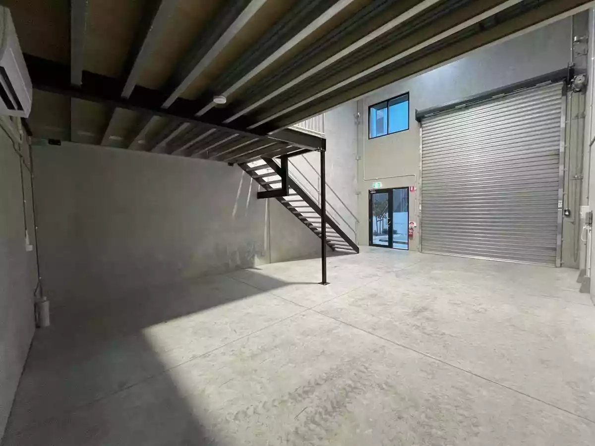 7/132 East-West Arterial Road