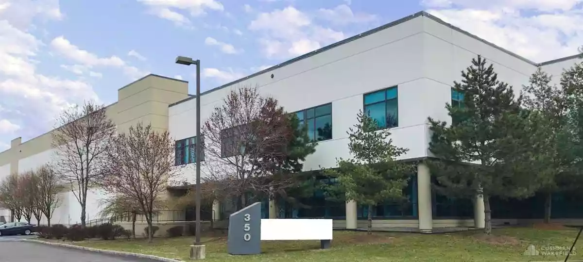 Carlstadt - Warehouse/Distribution