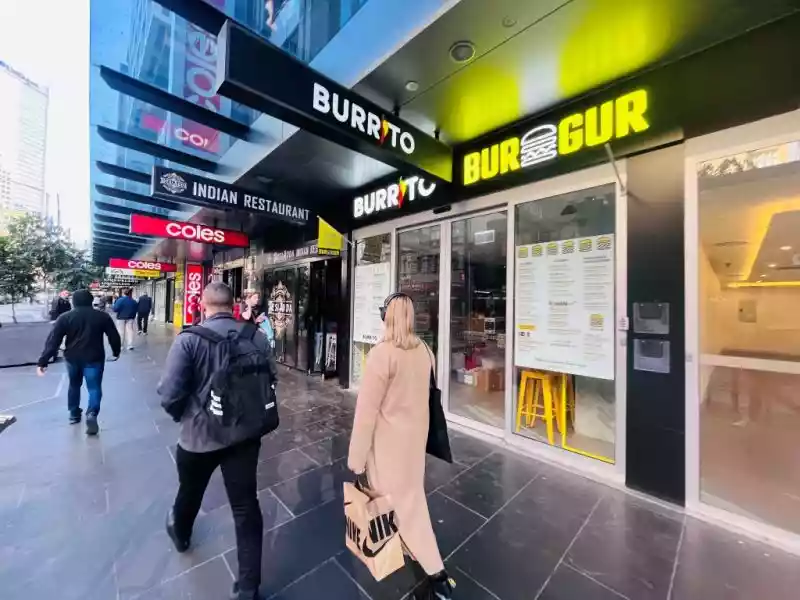Fully Fitted F&B & Retail Opportunity in Melbourne’s Busiest Strip