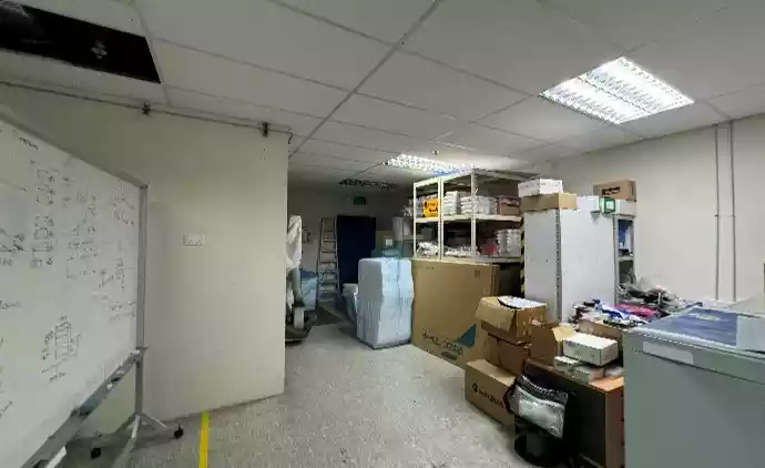Fully Fitted B2 Industrial Unit With ISO Class 6 Cleanroom, Workstations & Meeting Rooms