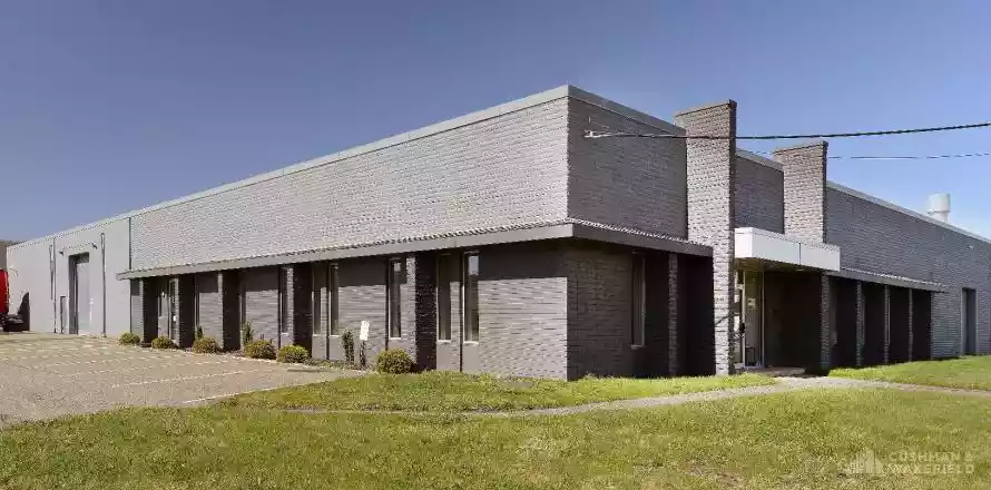 Moonachie - Warehouse/Distribution