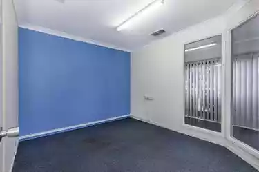 4/77 Riverside Place