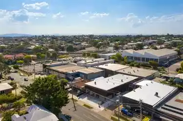 2&3/336 Melton Rd