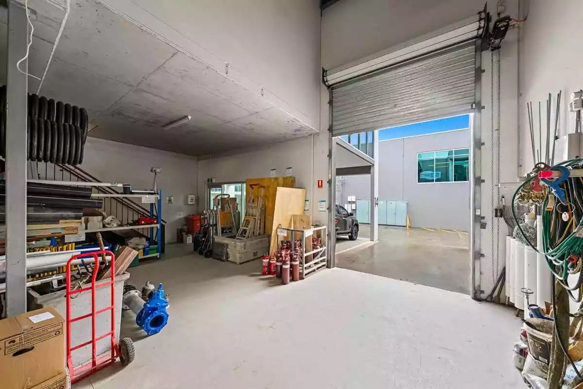 14/10 Depot Street