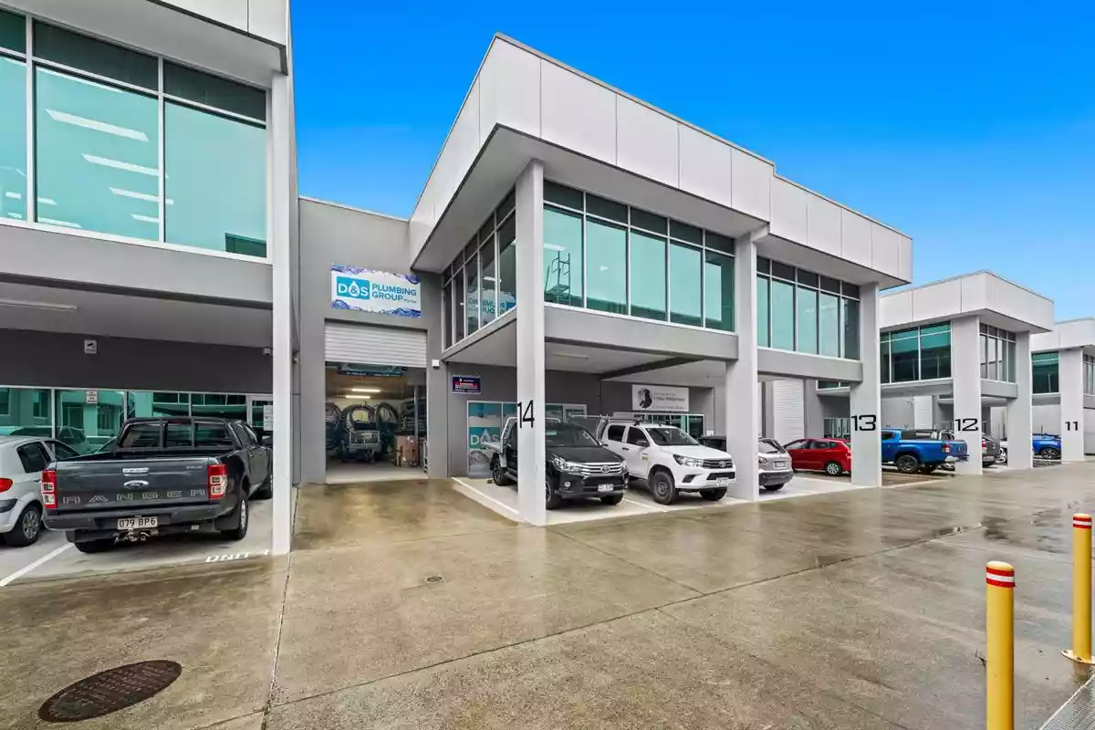 14/10 Depot Street