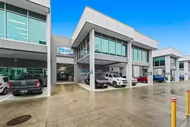 14/10 Depot Street