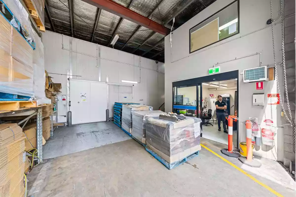 1&2/40 Container Street