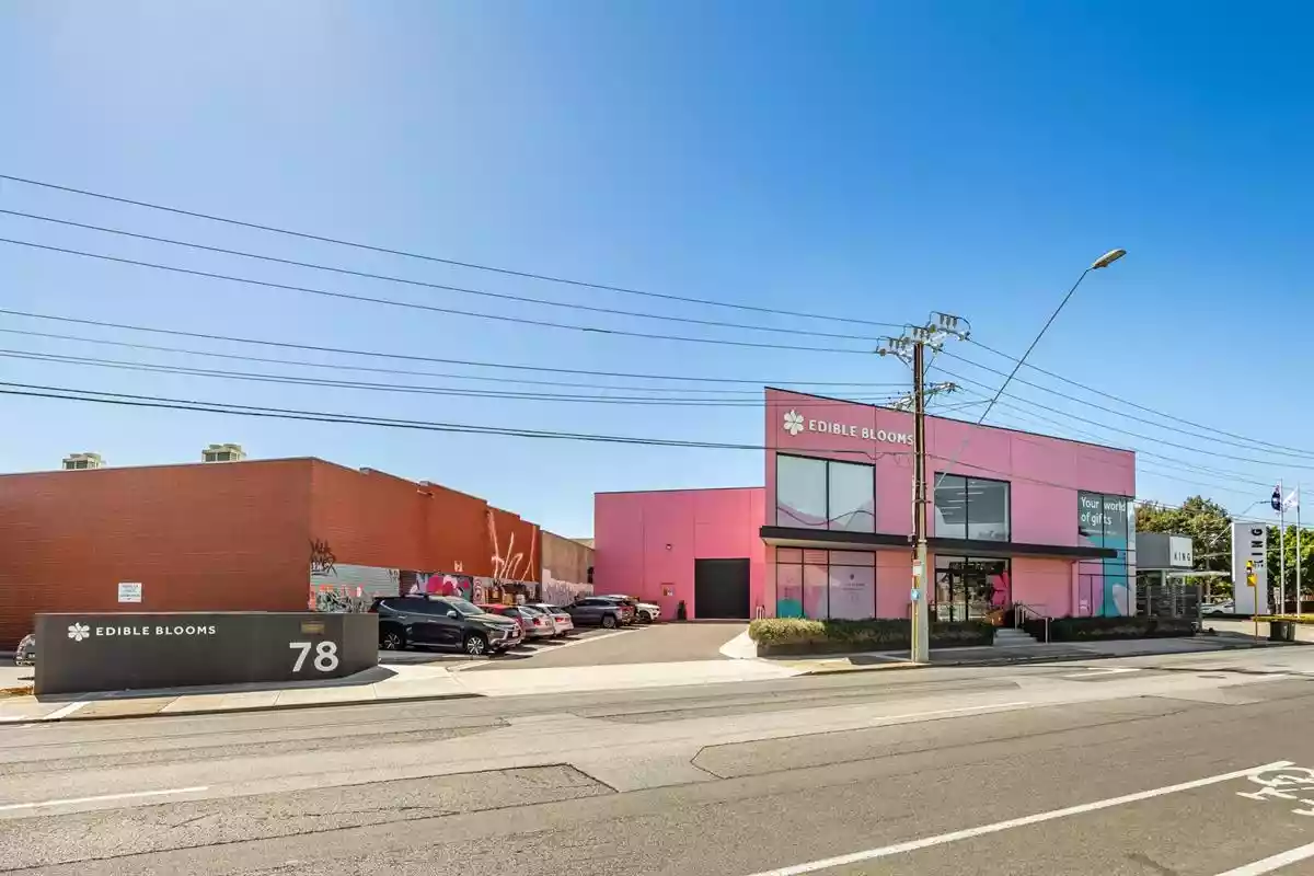 78 Everard Ave