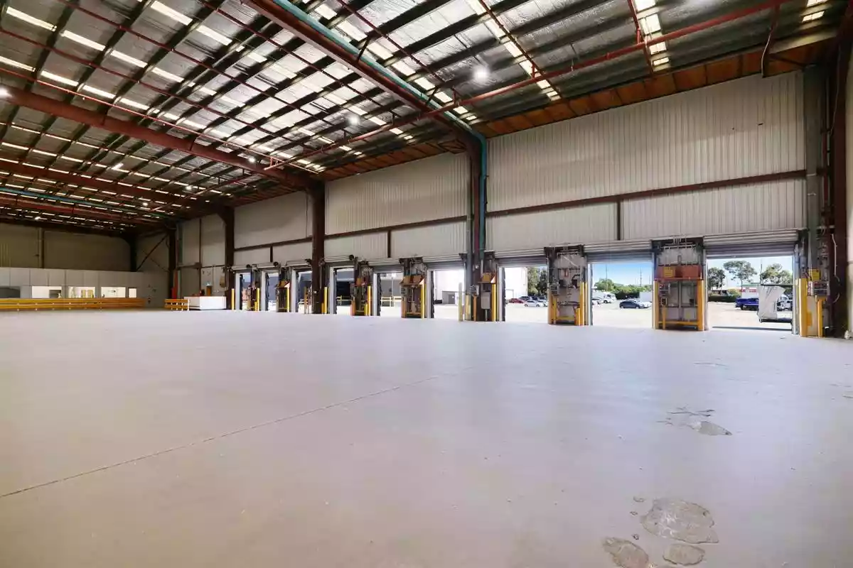 Tenancy 4/2 Bannister Road