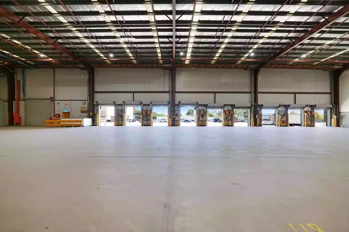 Tenancy 4/2 Bannister Road