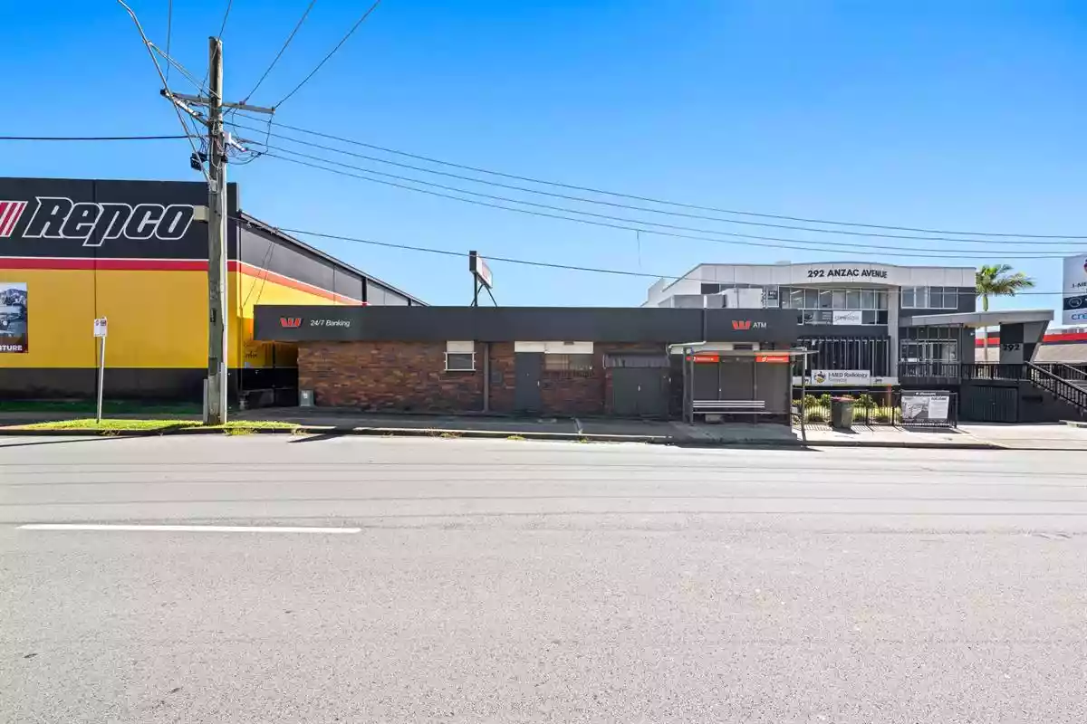 262 Anzac Avenue