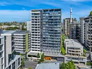 Ground Floor / 47 Cordelia Street